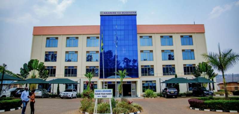 Bugesera: Umusore yiyahuye arapfa nyuma yo kwangwa n'umukobwa bakundanaga, ibyabaye kuri uyu mukobwa nyuma byazamuye amarangamutima ya benshi