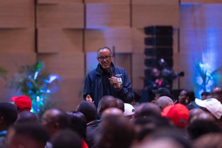 Kumpa uburenganzira bwanjye si ibyo ngomba kugusaba mpfukamye- Perezida Kagame