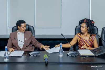 Diane Rwigara ushaka kwiyamamariza kuba Perezida w'u Rwanda yabuze ibyangombwa bibiri