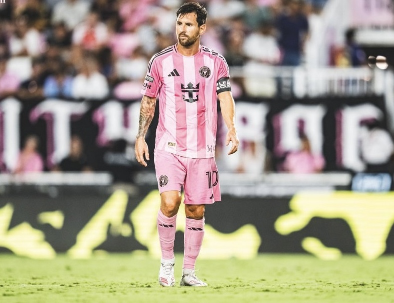 Lionel Messi ashobora kumara igihe kinini adakina