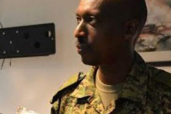 Gen. Muhoozi yirukanye umuyobozi mukuru wungirije w’urwego rw’ubutasi