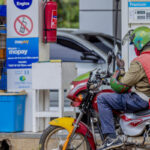 Hamenyekanye izindi mpamvu ziremereye ziri gutuma ibiciro bya lisansi bizamuka mu Rwanda