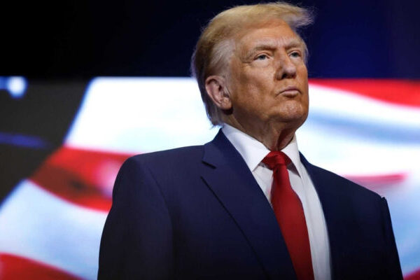 Byasubiye i rudubi: Iran yasubije Perezida Trump wayiteguje kuyirimbura mu munsi umwe wonyine