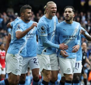 Manchester City yatsinze Arsenal ikomeza kuyotsa igitutu