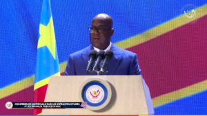 Perezida Tshisekedi yaciye amarenga ko azayobora RDC indi myaka myinshi mu gihe abatavuga rumwe nawe batabikozwa