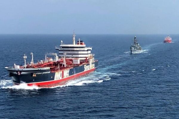 Ibintu bikomeje gukomera: Ibiciro bya peteroli byongeye kuzamuka nyuma y’icyemezo cya burundu cyafashwe na Amerika